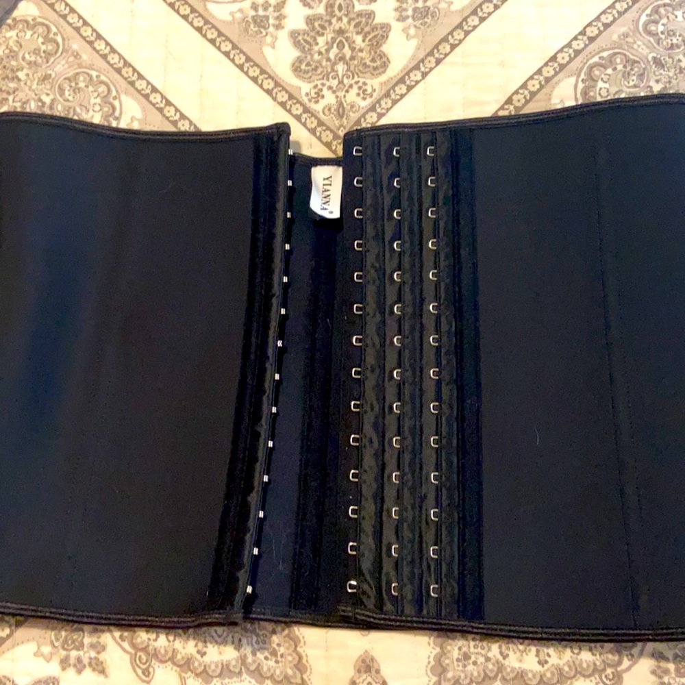 Yianna Waist Trainer